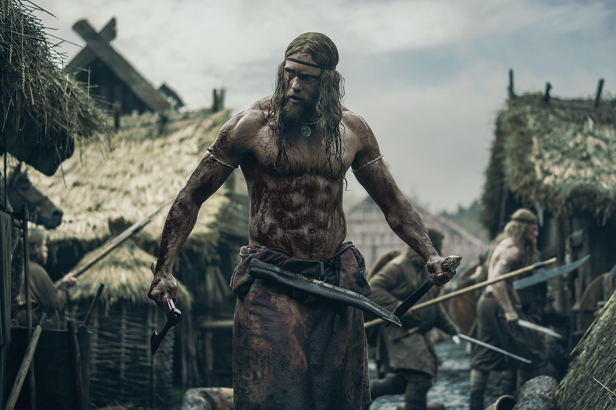 The Northman Alexander Skarsgard Aparece Como Um Verdadeiro Viking Em Trailer O Megasc Pio